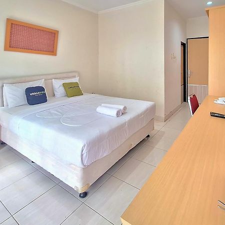 Urbanview Hotel Tridaya Cisarua Puncak Ngoại thất bức ảnh